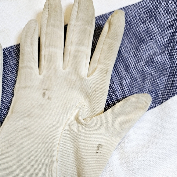 Vintage 60s Op-Art gloves - Picture 5 of 6